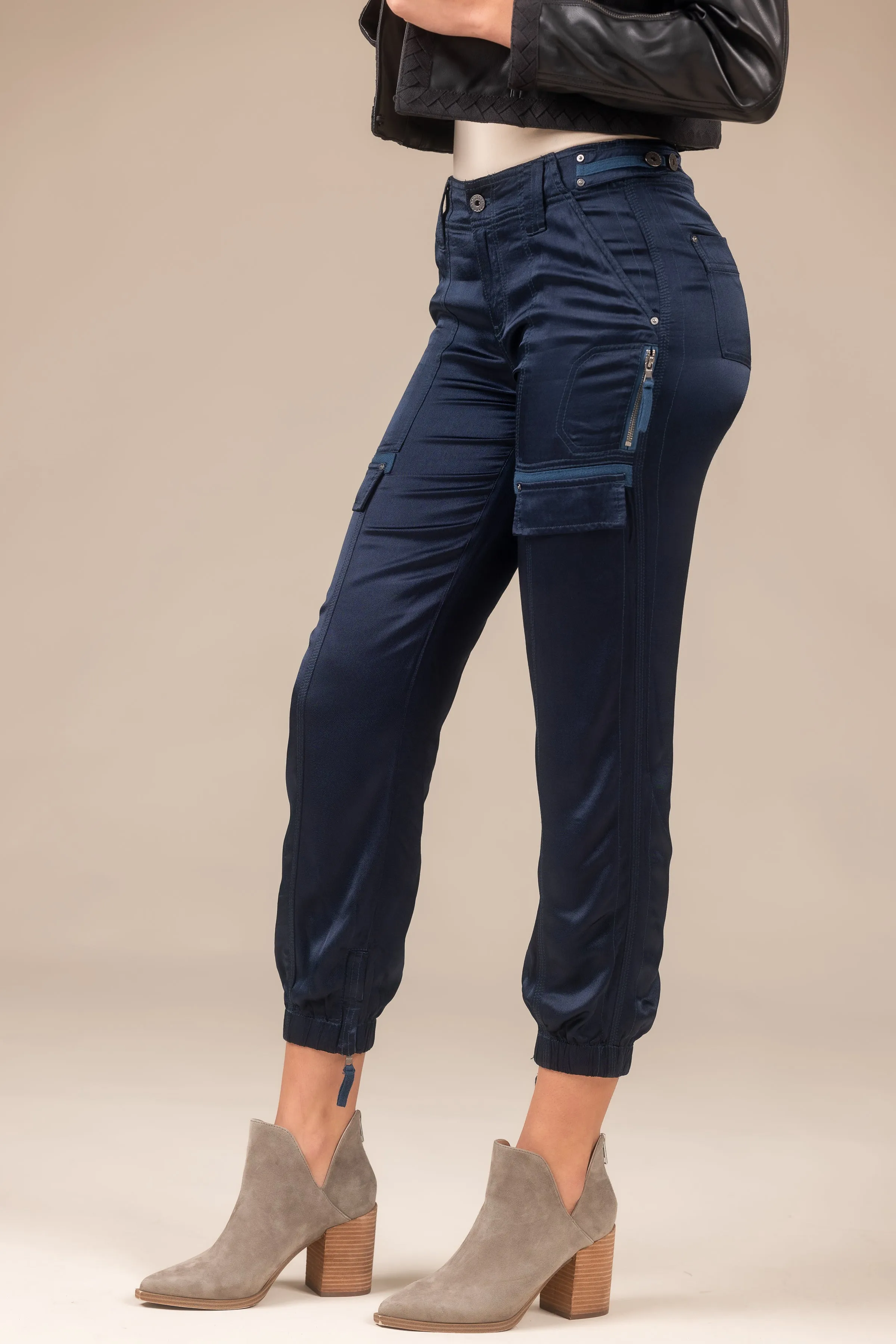 Axel Silky Cargo Pant