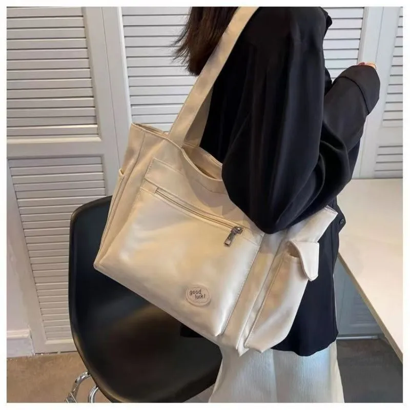Casual Canvas Tote Bag – Large Capacity Commuter Handbag