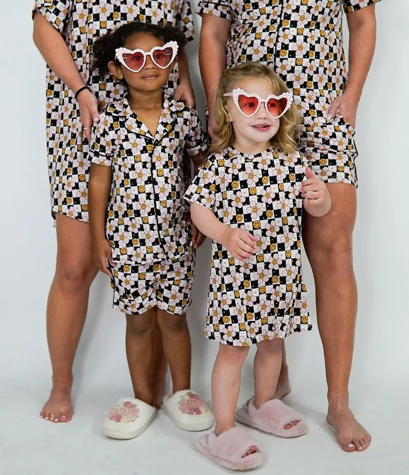 Daisy Checks Women's Short Sleeve Button Up Set