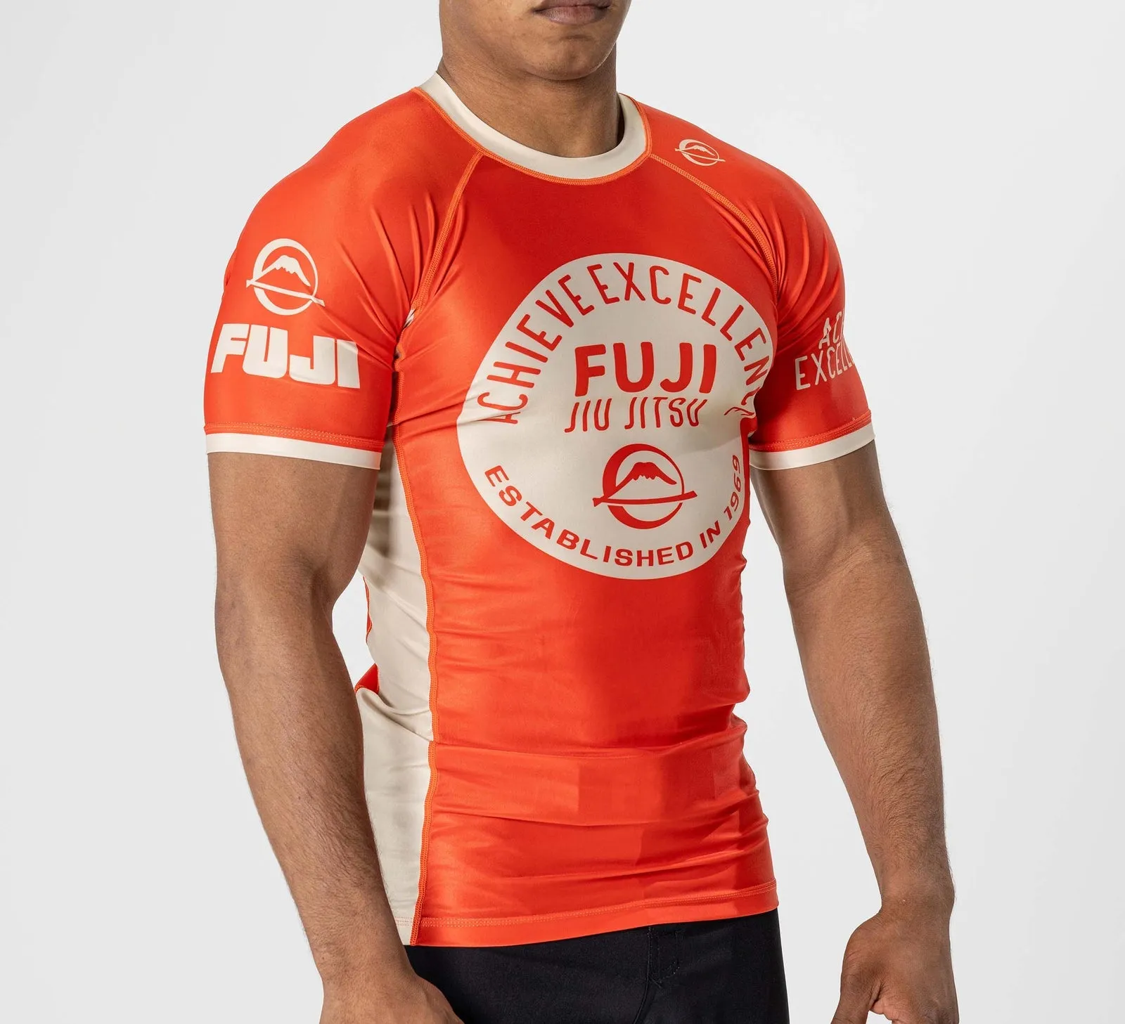 FUJI Achieve Excellence Flex Lite Rashguard