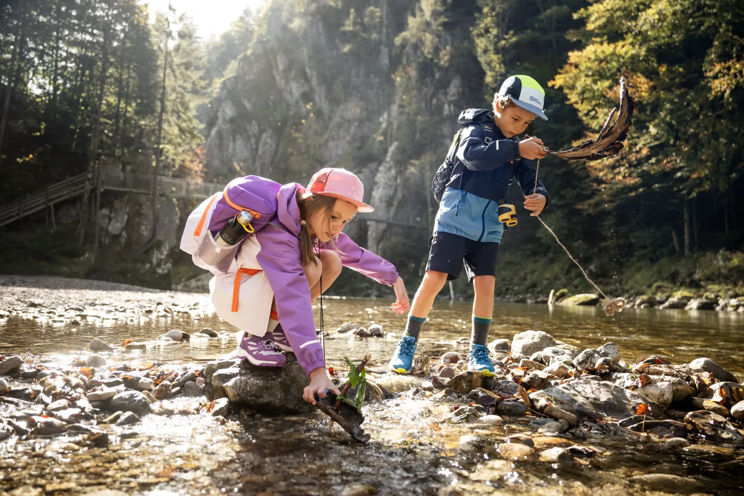 Jack Wolfskin Kids&#x27; Rainy Days 2-Layer Jacket Slate Green | Buy Jack Wolfskin Kids&#x27; Rainy Days 2-Layer Jacket Slate Green here | Outnorth