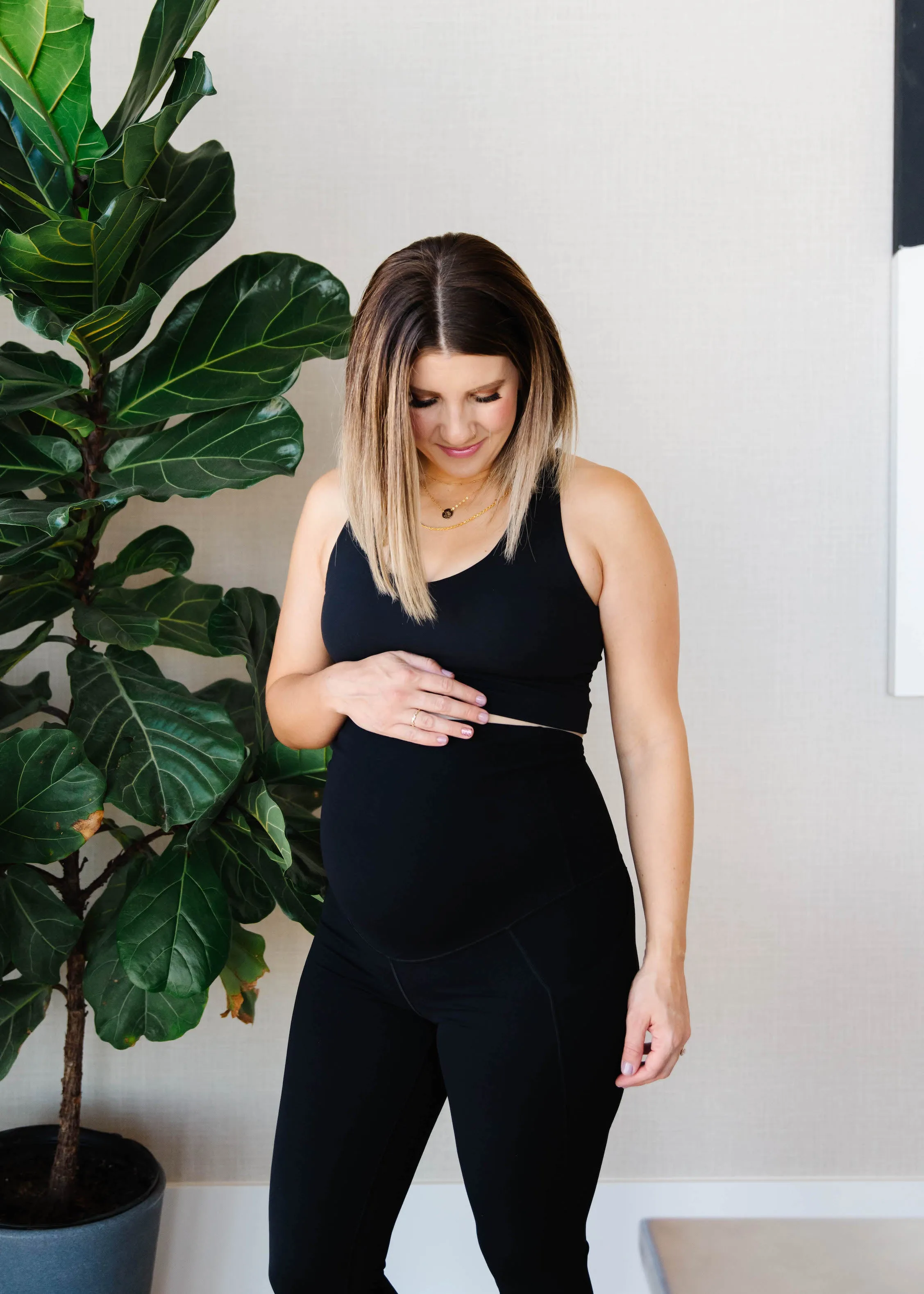 Maternity Leggings - Black | MT LUXE