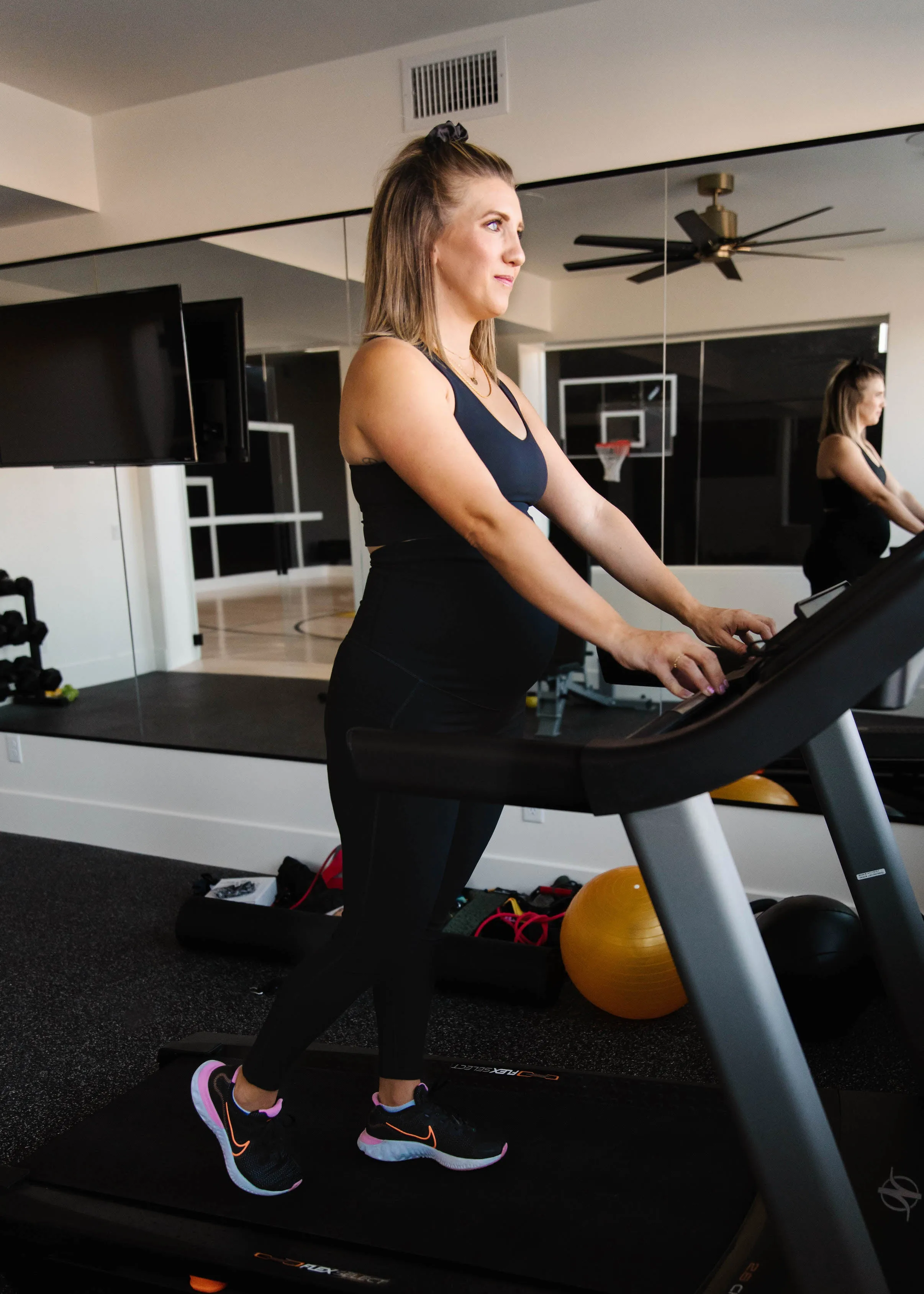 Maternity Leggings - Black | MT LUXE