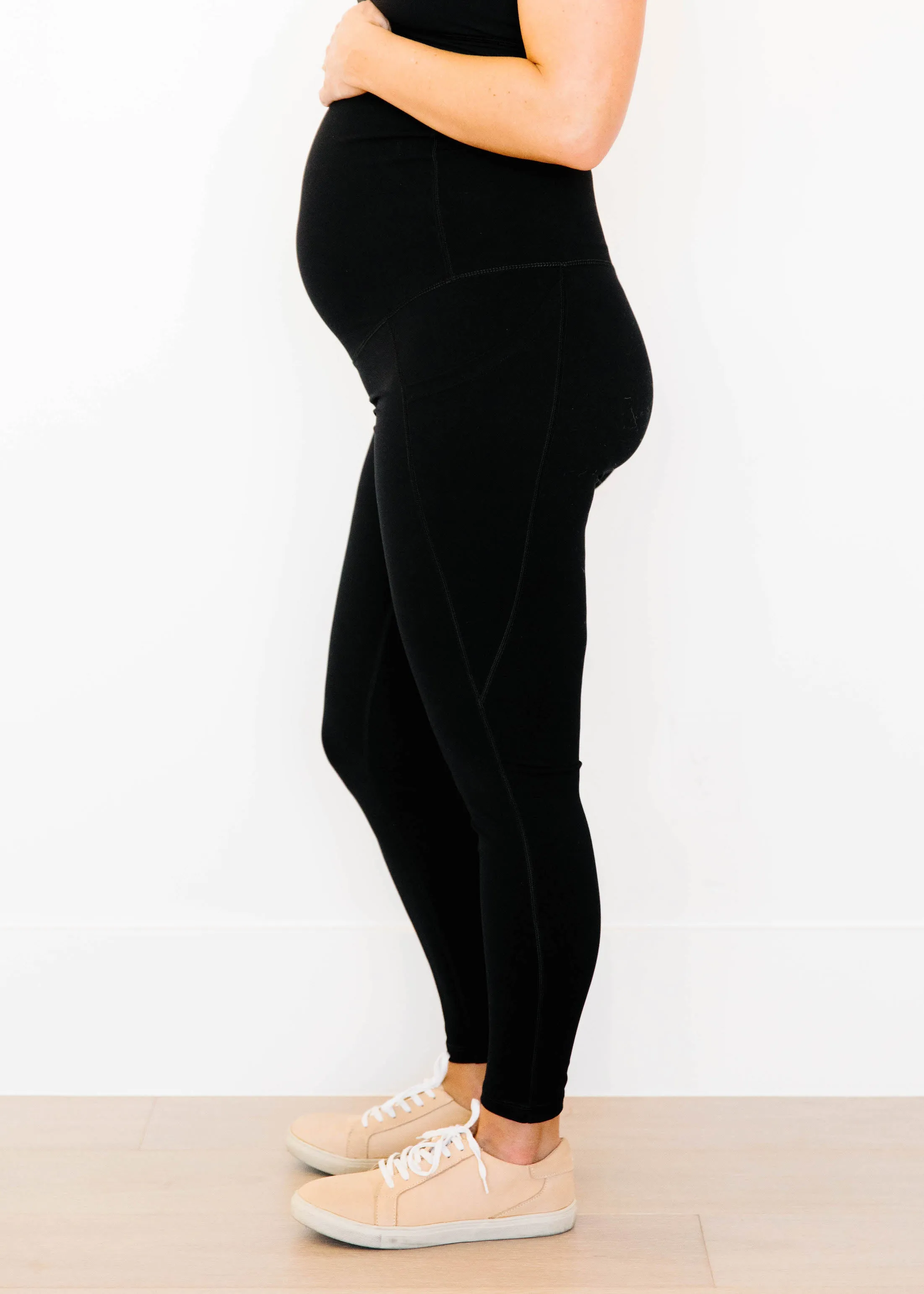 Maternity Leggings - Black | MT LUXE