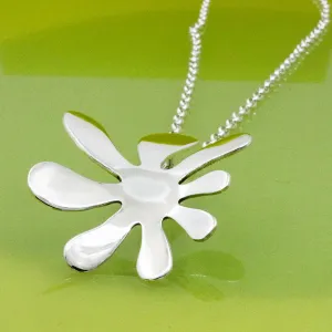 Moineir - Urban Flower Silver Pendant