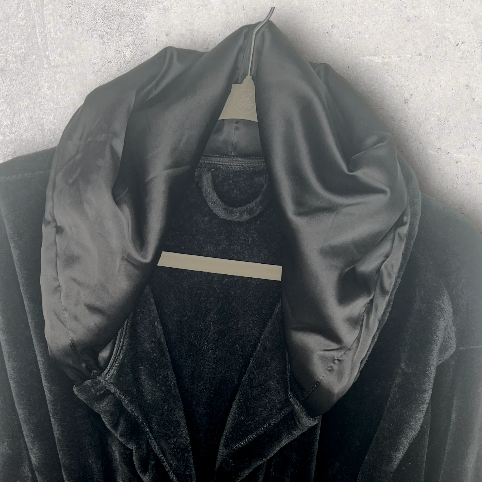 Perfectly Imperfect Find: Black Premium Satin Lined Hooded Robe