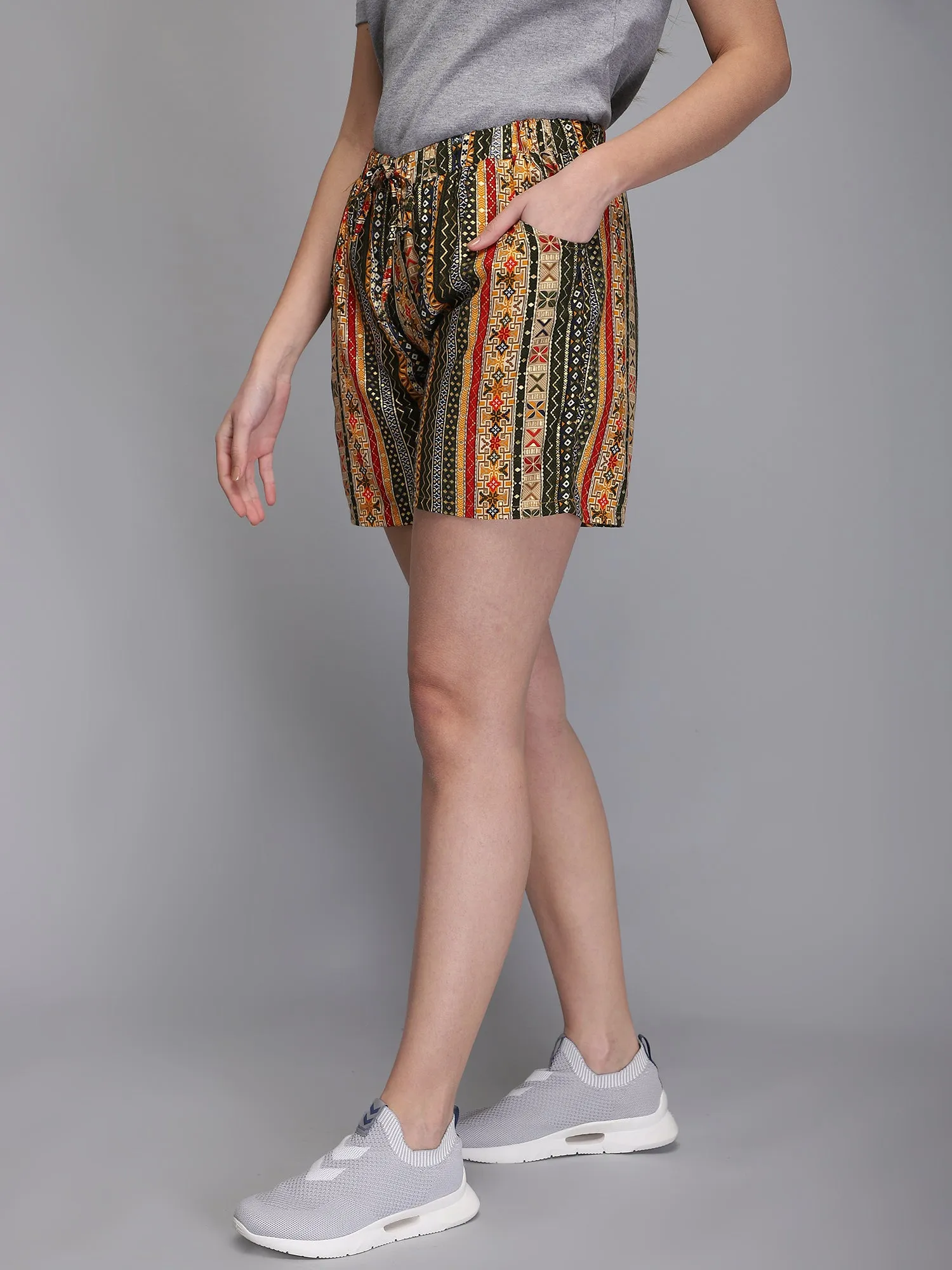 Printed & jacquard multicolor rayon women shorts