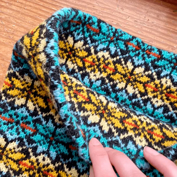 Radiant Star Cowl by Ella Gordon in J&S 2ply