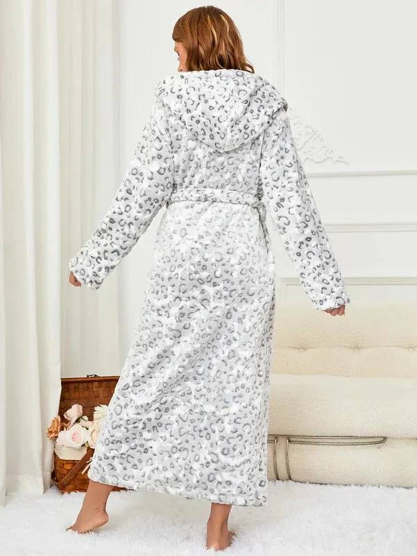 RONGTAI Womens Leopard print Hooded Bathrobe Ladies Fleece Plush Warm Long Robes Fleece Nightgown Sleepwear