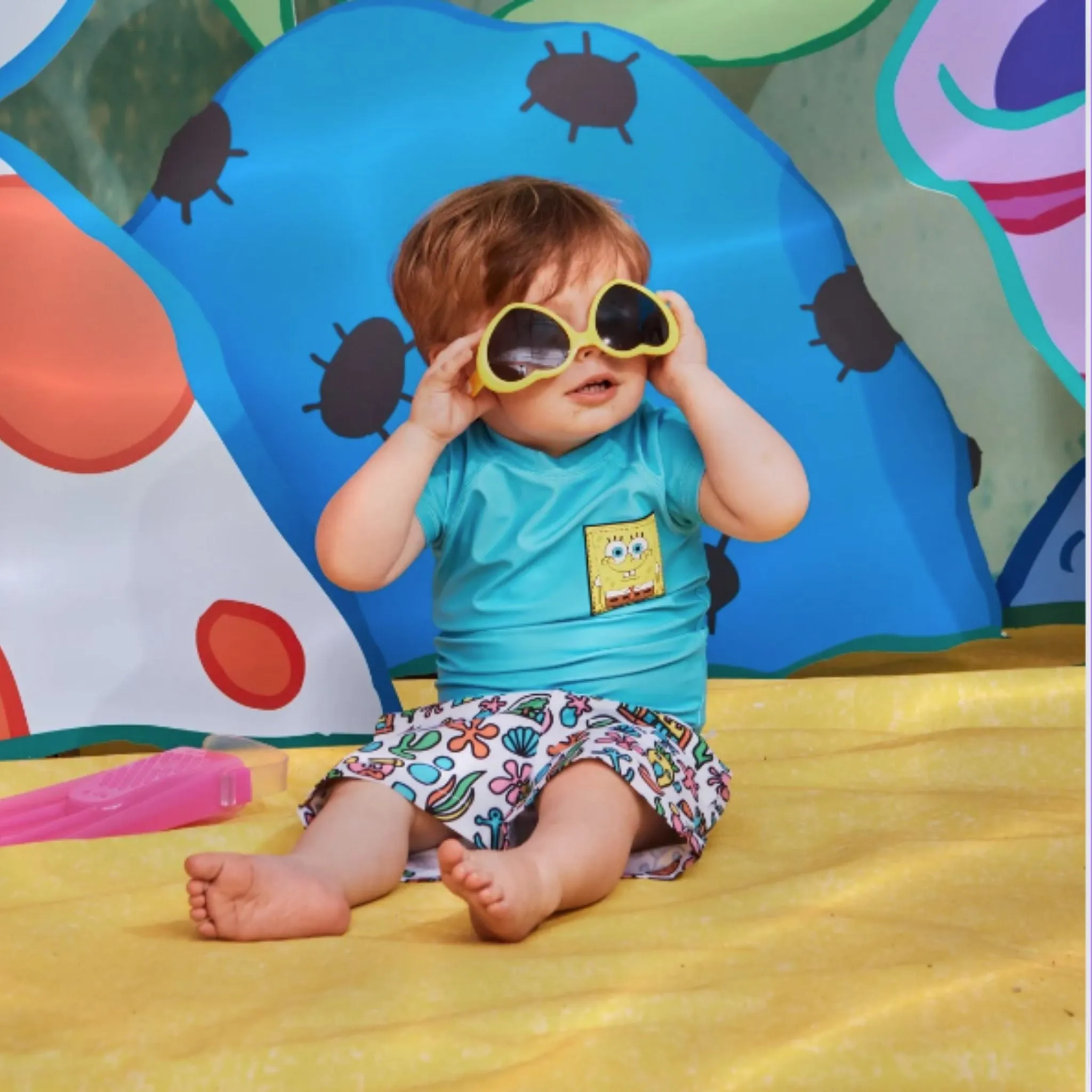 SpongeBob SquarePants™ x Andy & Evan® | Infant (9-12M) 3D Dot Pocket & Bikini Bottom Rash Guard Set